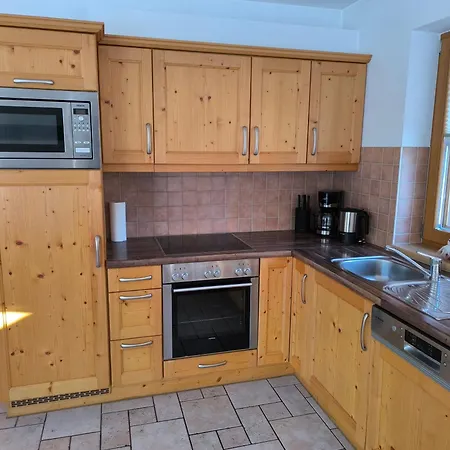 Ferienhaus Koenigsleiten Apartman Königsleiten