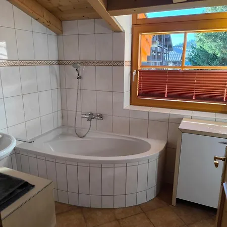 Ferienhaus Koenigsleiten Apartman